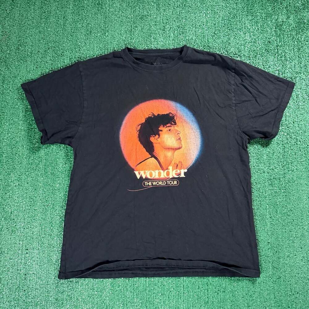 Shawn Mendes Wonder The World Tour T-Shirt Size Medium